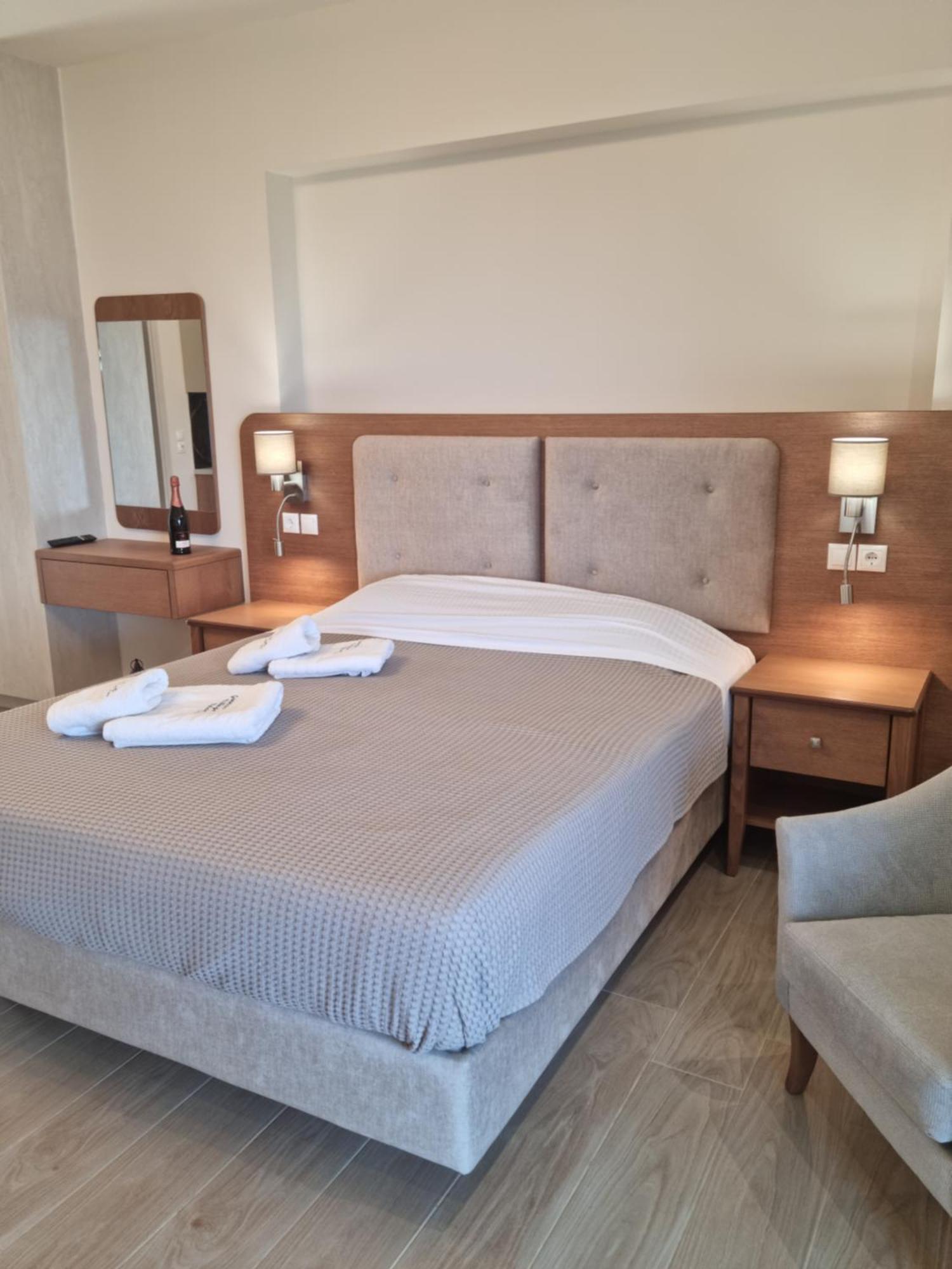 Giannis Village Resort Astakos Luaran gambar